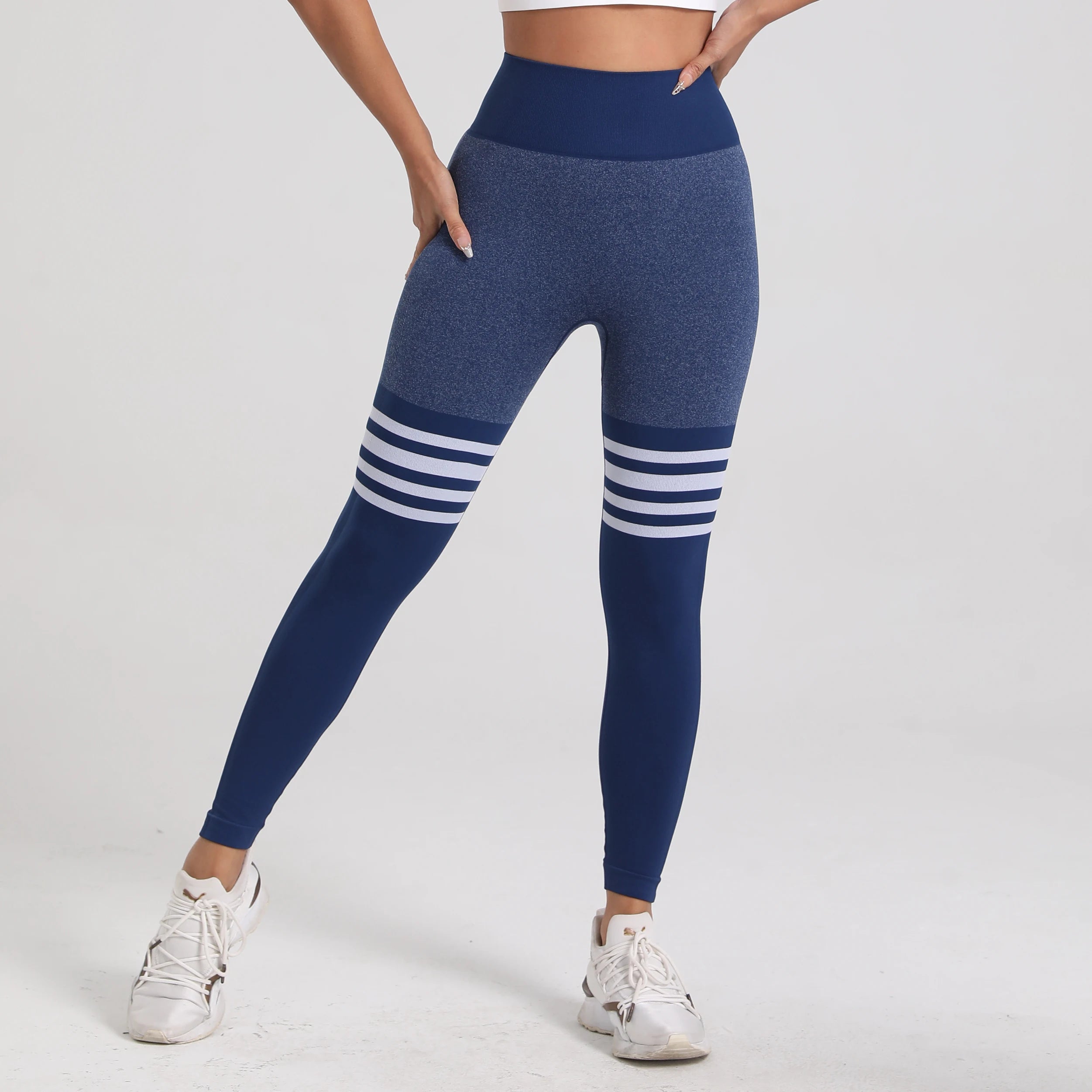 Legging de yoga d'extérieur pour femme avec dos en V et effet froissé 