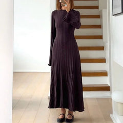 Elegant and Versatile Long Sleeve Knitted Dress for All Occasions