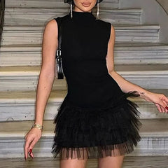 Black Sleeveless Dress with Layered Tulle Skirt for Chic Look