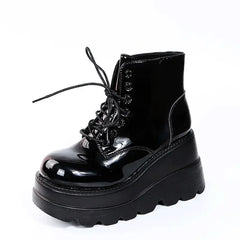 Women's High Top Thick Sole Winter Lace Up Ankle Boots in Bright Black