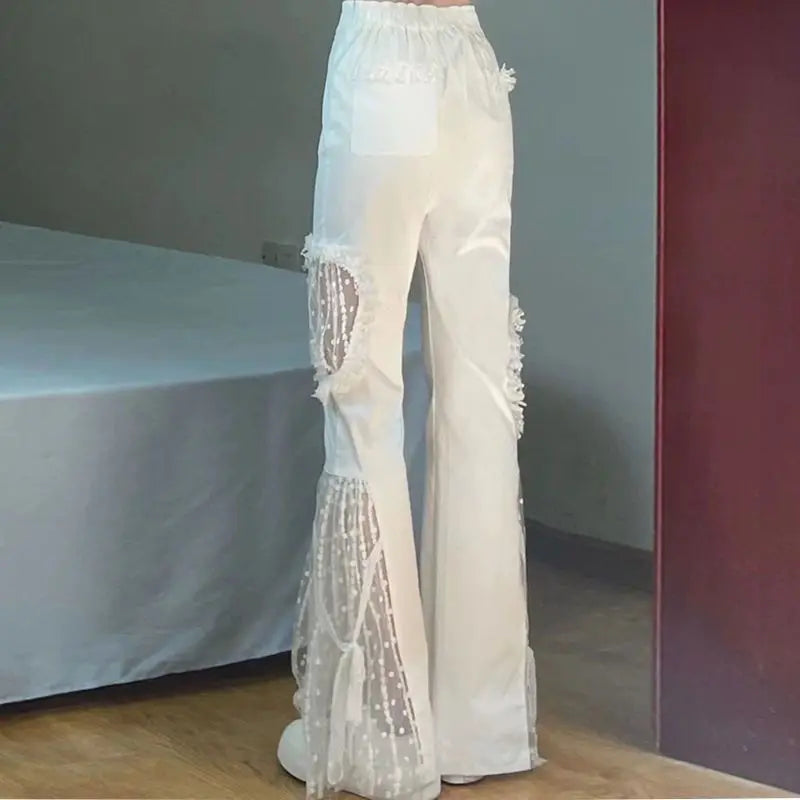 Pantalon décontracté taille haute à micro-évasement pour femme avec design en dentelle