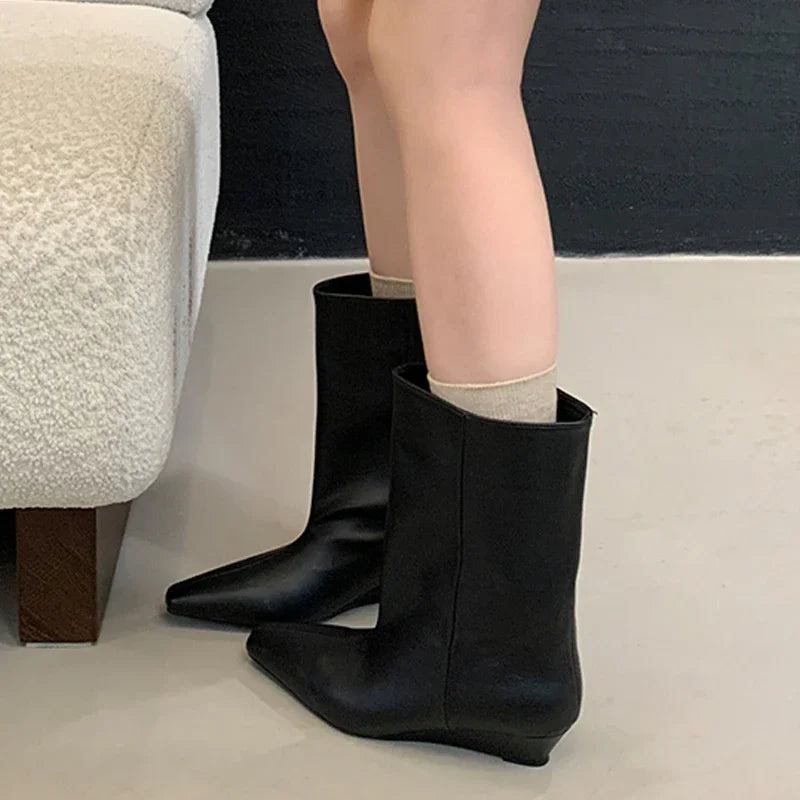 Vintage Soft Leather Pointed Toe Women Ankle Boots in Black Wedge Heel