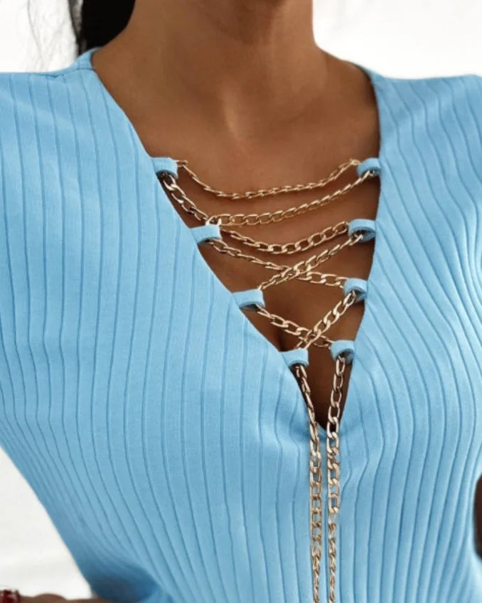 Women's Casual Plunge V Neck Criss Cross Chain Decor Ribbed Top