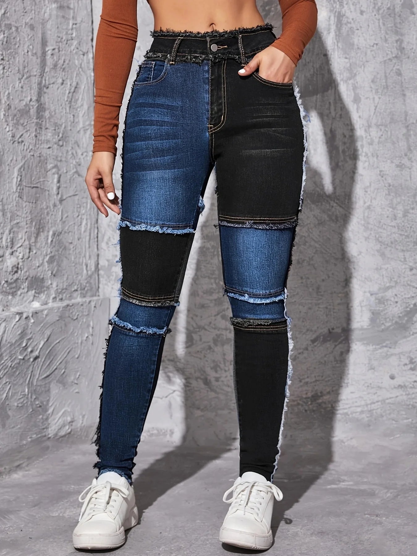 Women's Blue and Black Contrast Tight Jeans for Stylish Look