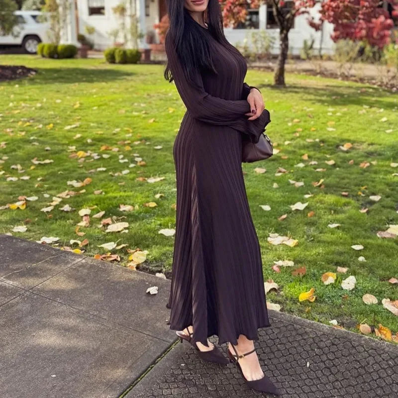 Elegant and Versatile Long Sleeve Knitted Dress for All Occasions