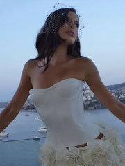 Robe bustier avec jupe à volants pour occasions spéciales