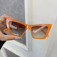 Fashion Retro Cat Eye Sunglasses for Women with Mirror Lenses