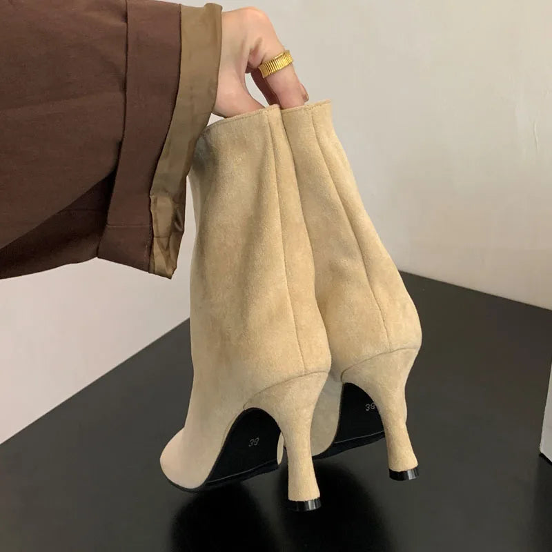 Bottines à bout rond et talons fins pour femme pour l'automne et l'hiver 