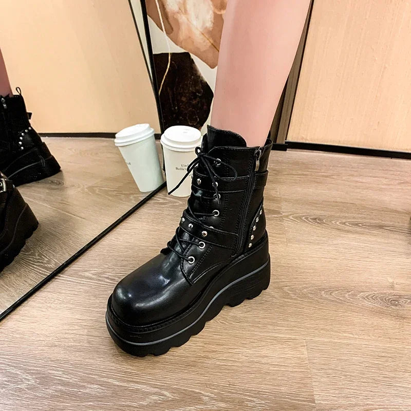 Bottines Chelsea à plateforme gothique pour femmes, semelles compensées épaisses et grunge 