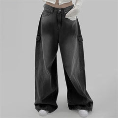 Jean baggy cargo noir pour femme avec plusieurs poches