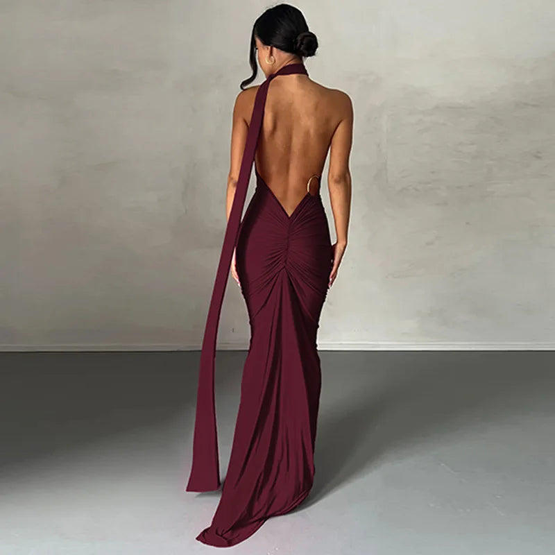 Robe longue dos nu au design irrégulier pour soirées en club