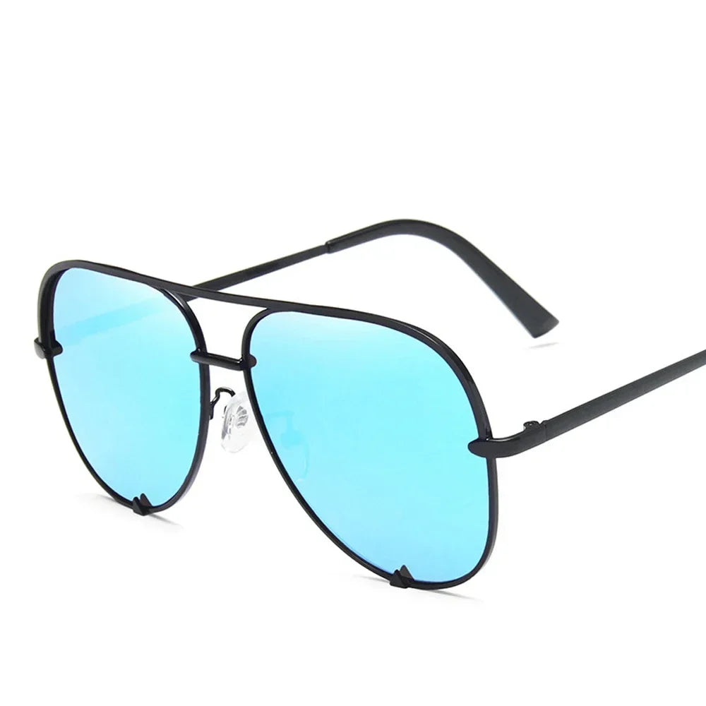 Designer Luxury Retro Sunglasses for Women in Stylish Black Color