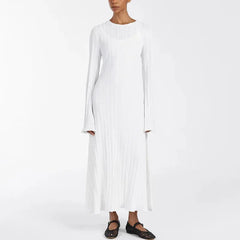 Elegant and Versatile Long Sleeve Knitted Dress for All Occasions