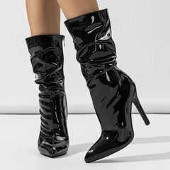 Bottines à talons hauts fins en cuir verni noir pour femmes