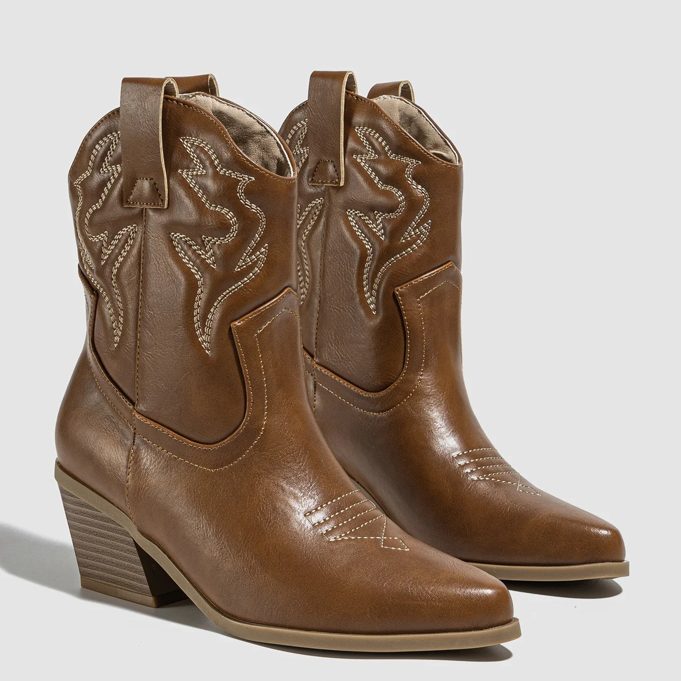 Bottes western blanches brodées pour femmes avec talons hauts épais