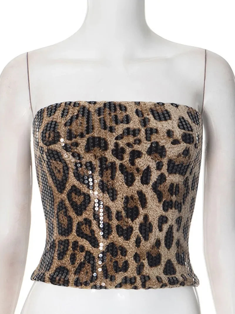 Haut court corset chic à imprimé léopard avec paillettes pour une soirée 