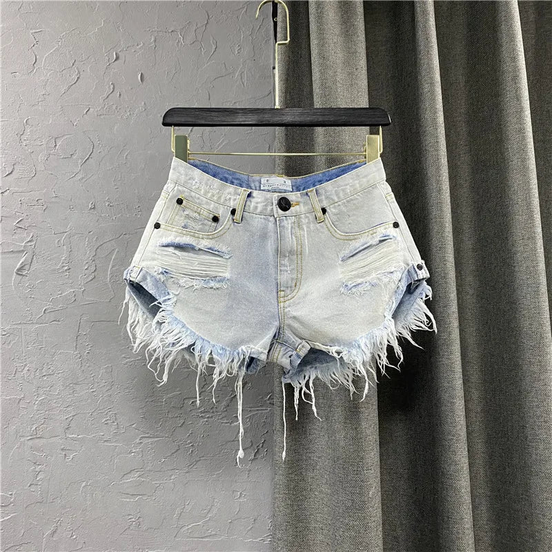 Short en jean déchiré taille basse pour femme en 4 couleurs 