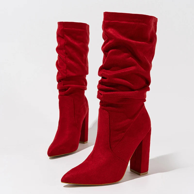 Bottines Chelsea rouges pour femmes à bout pointu et talons 