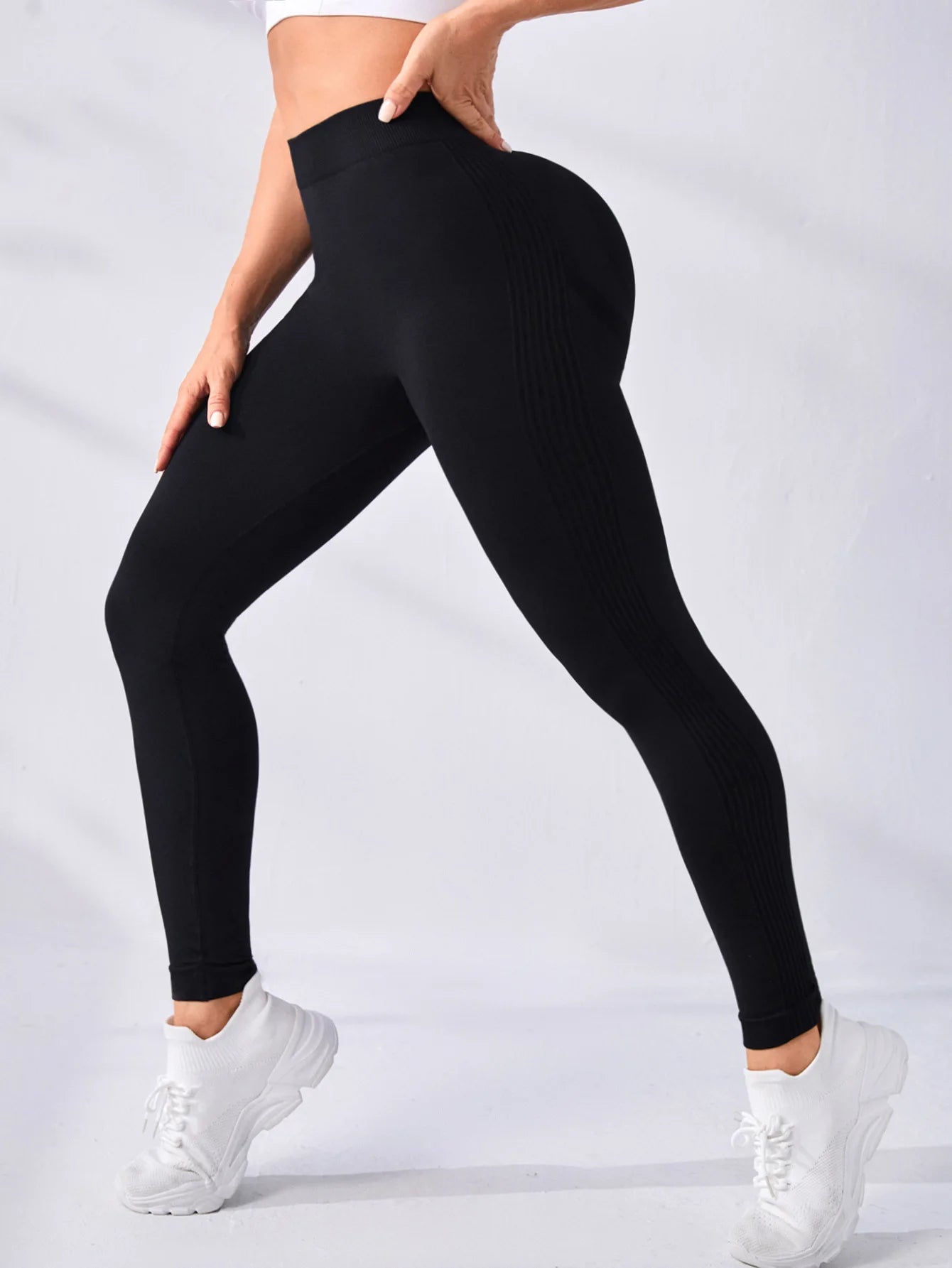 Women's V Back Arch Butt Lifting Gym Leggings Scrunch Yoga Pants