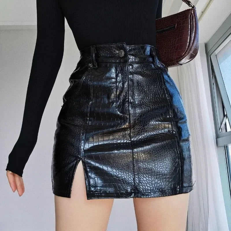 Slit Black Crocodile Pattern High Waist Skirt for Women