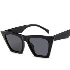 Women's Black Retro Cat Eye Sunglasses with UV400 Protection