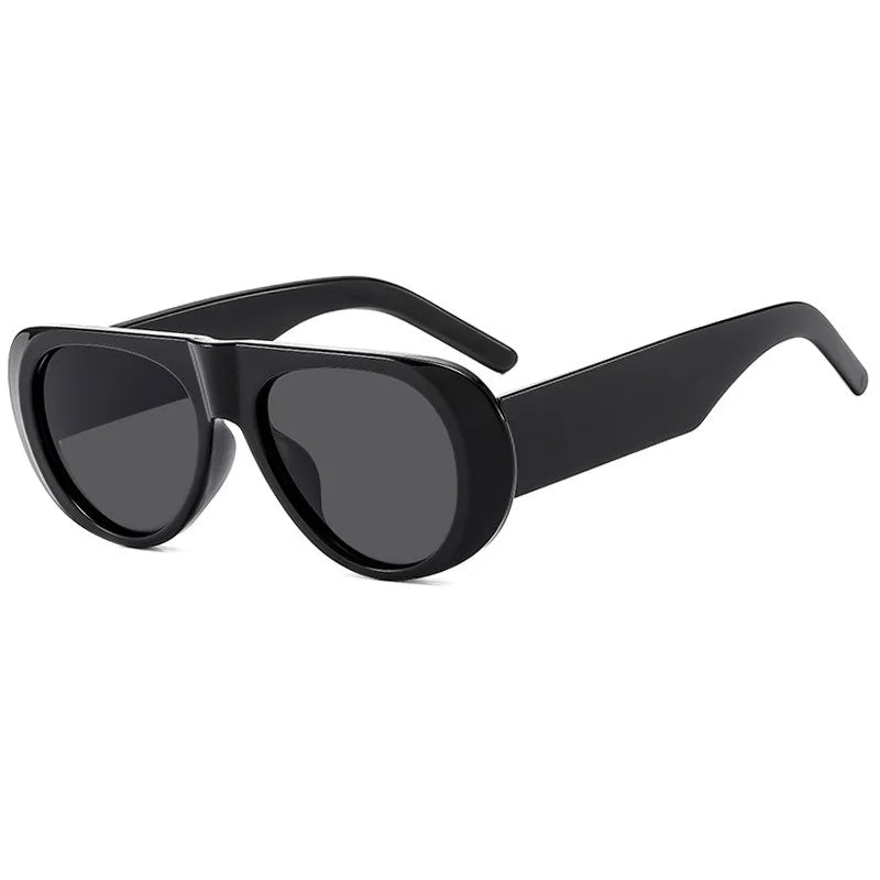 Retro Gradient Large Frame Sunglasses for Women with Wide Legs