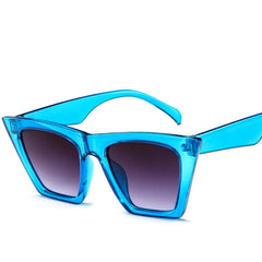 Women's Black Retro Cat Eye Sunglasses with UV400 Protection