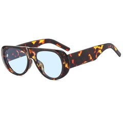 Retro Gradient Large Frame Sunglasses for Women with Wide Legs