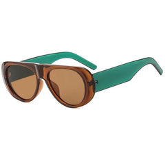 Retro Gradient Large Frame Sunglasses for Women with Wide Legs